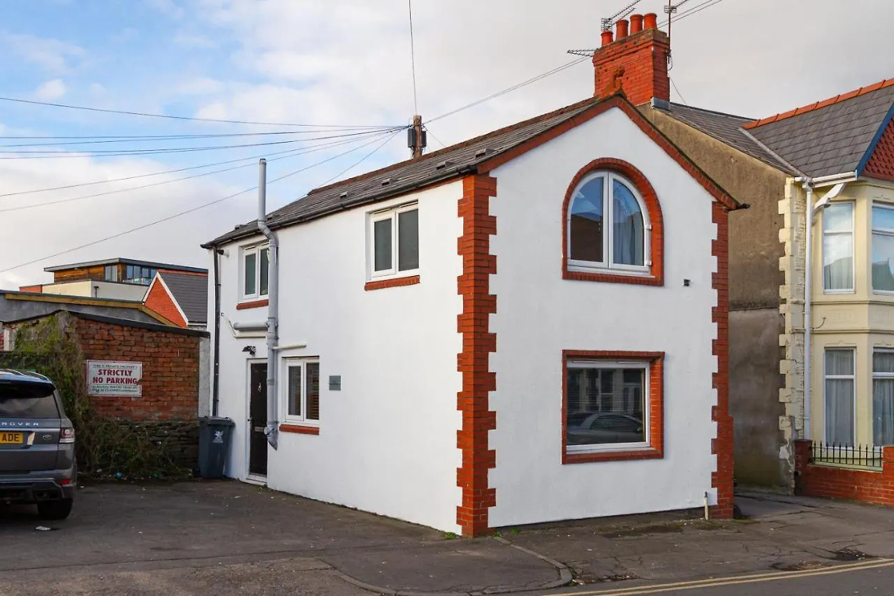 The Coach House, Centrally Located Detached Coach House Cardiff 0*,  Royaume-Uni